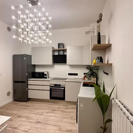 Casa Semi 整套公寓 مارغيرا